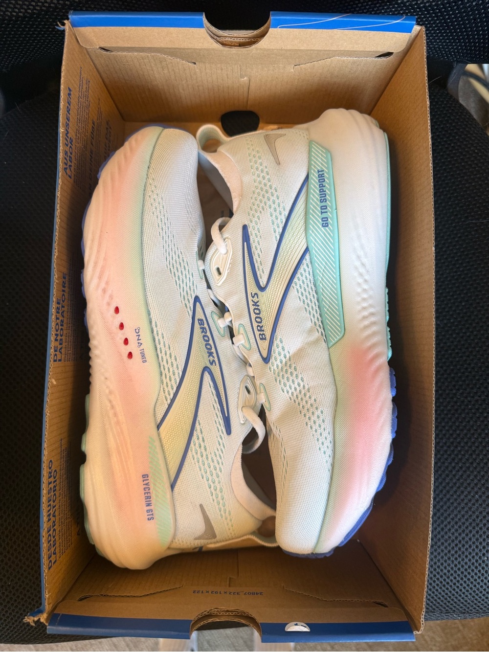 Like New - Brooks Glycerin GTS 22 - Women’s 9.5 Wide/D